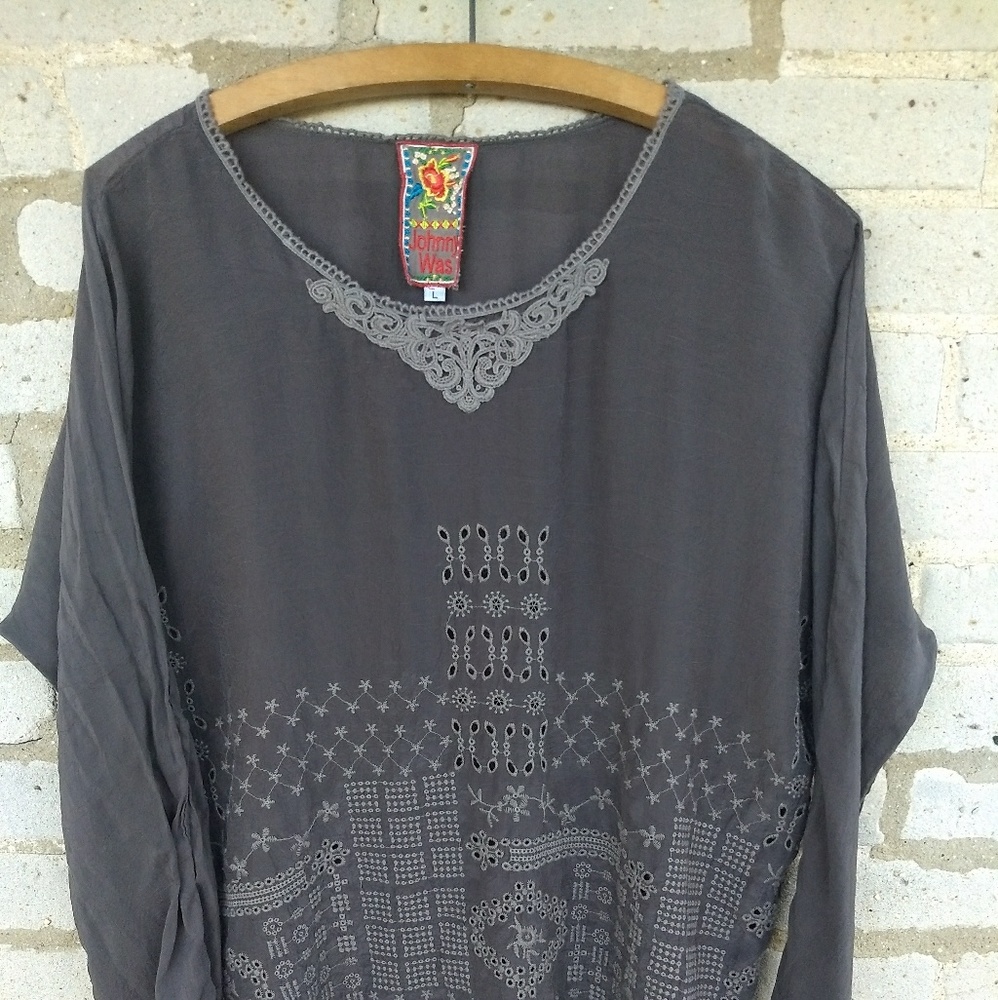 Johnny Was embroidered tunic blouse